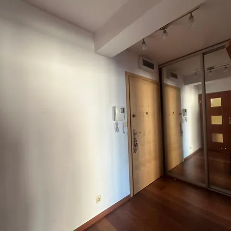 Apartament Private - Free Parking - Netflix