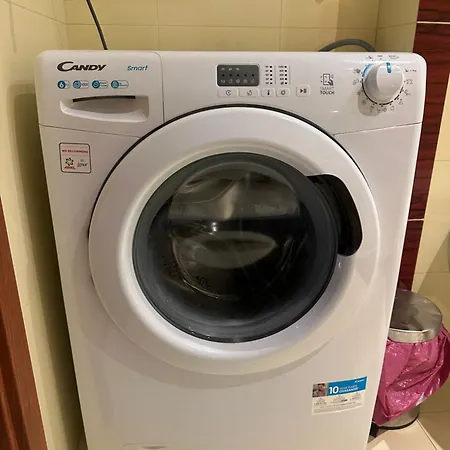 Private 1br For 4 Free Spacious Premium Parking & Netflix *
